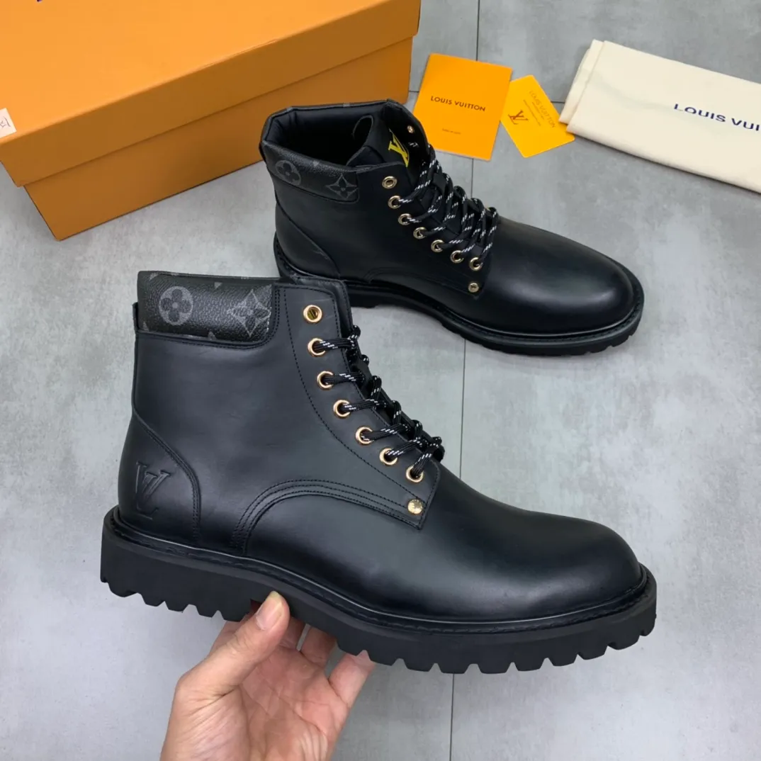Men's men's shoes 💰P620💰【New】🆘Water-dyed cow lining LV Louis Vuitton business high-top leather shoes, made of original imported Italian 🇮🇹 calfskin, full cowhide lining, carefully handmade by professional shoemakers, the original version is specially designed for wear-resistant outsole. Standard code 38-44 3⃣️color🉑️choice